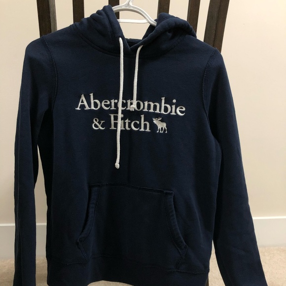 Bundle of 3 Sweaters - Picture 3 of 3